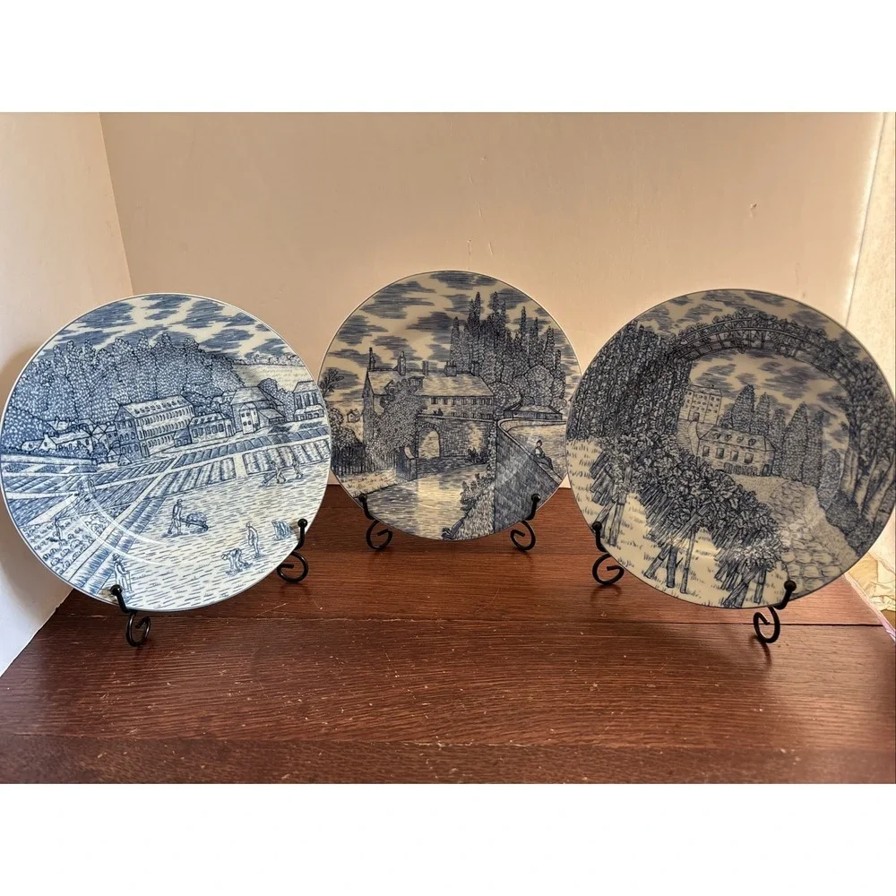 American Atelier At Home Blue Toile 5217 Three Salad Plates 8